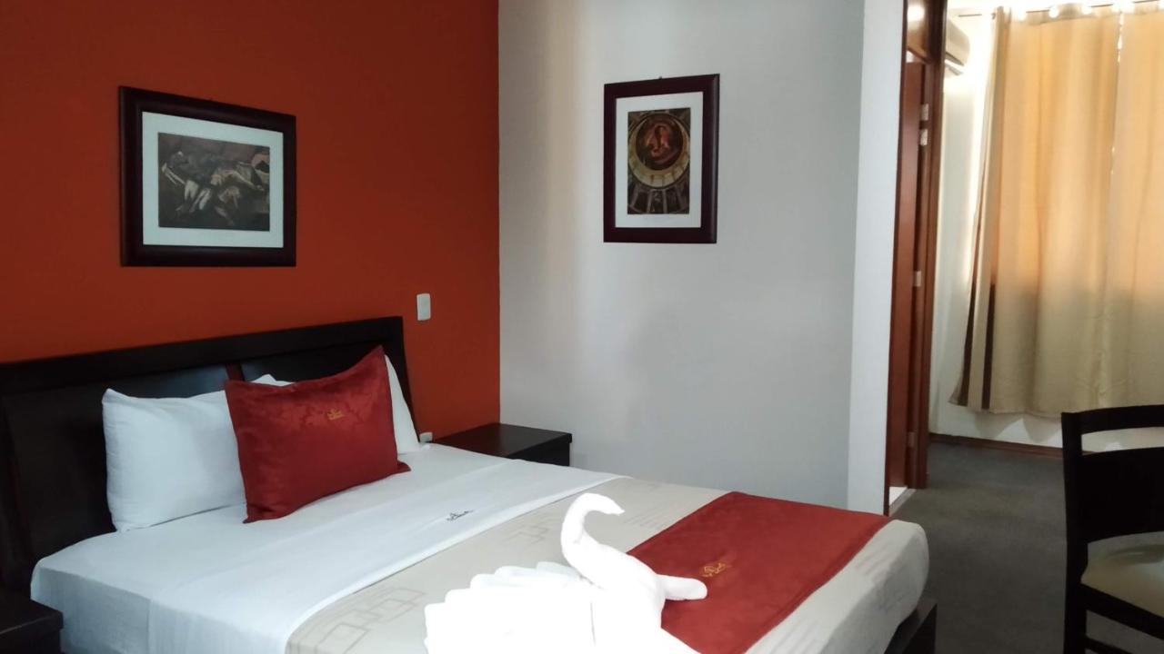 Hotel Porto Alegre Guadalajara Exterior foto
